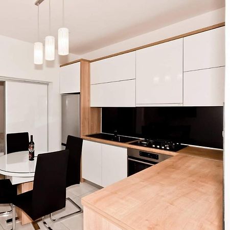Apartment White Pearl Razanac Exterior photo